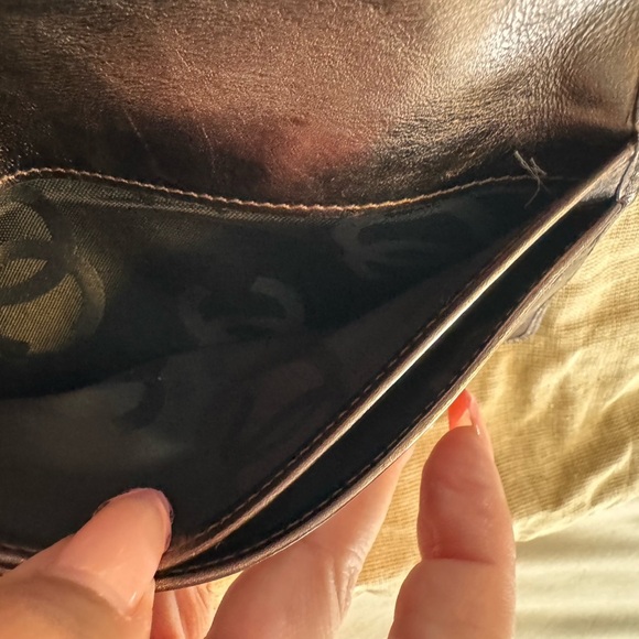 Chanel bifold vintage cambon wallet - Picture 9 of 11